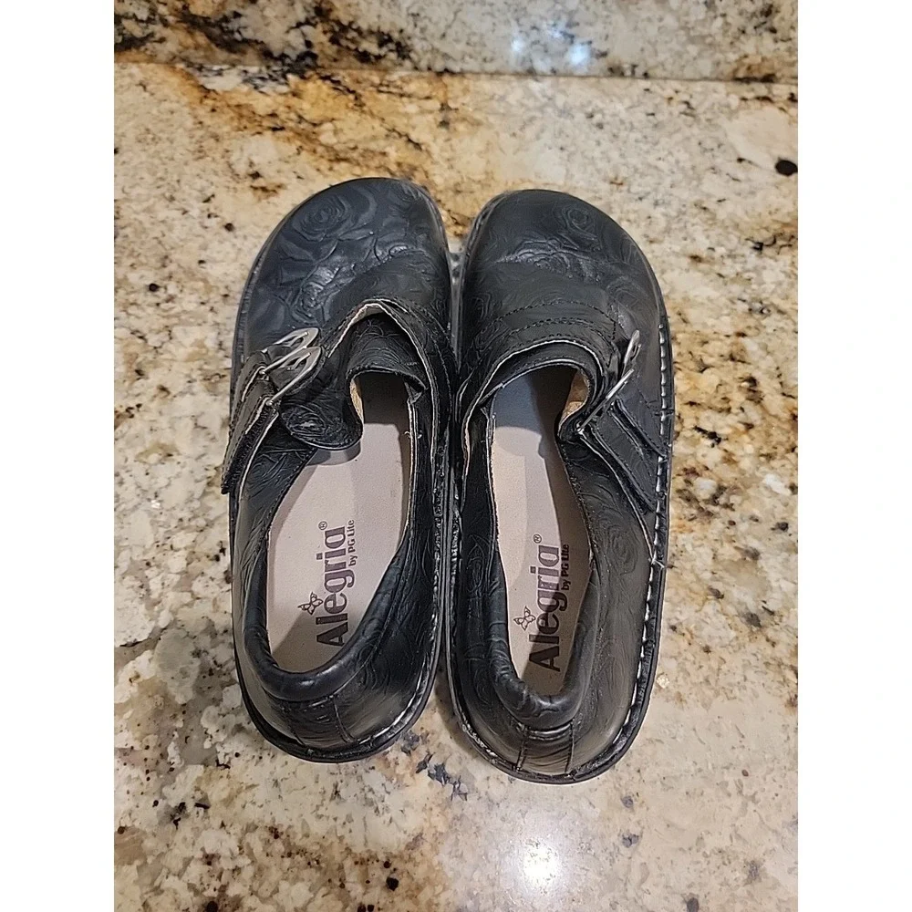 Alegria Ali Black Leather With Silver Embosse Roses - Gorgeous 42, US 11-11.5.